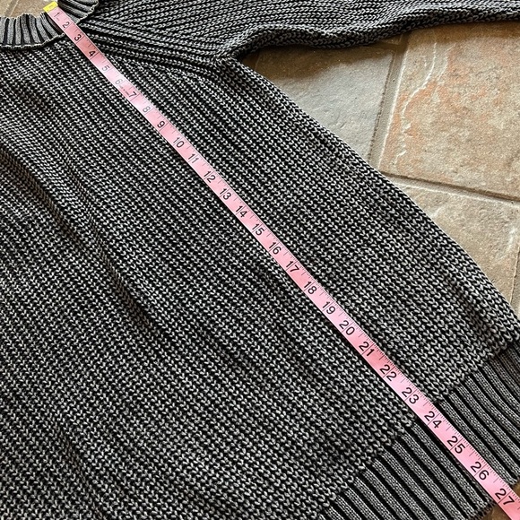 ⭐️BOGO FREE⭐️FREE PEOPLE "Half Moon" EUC Halter Sweater Grunge Distressed S - Picture 8 of 11